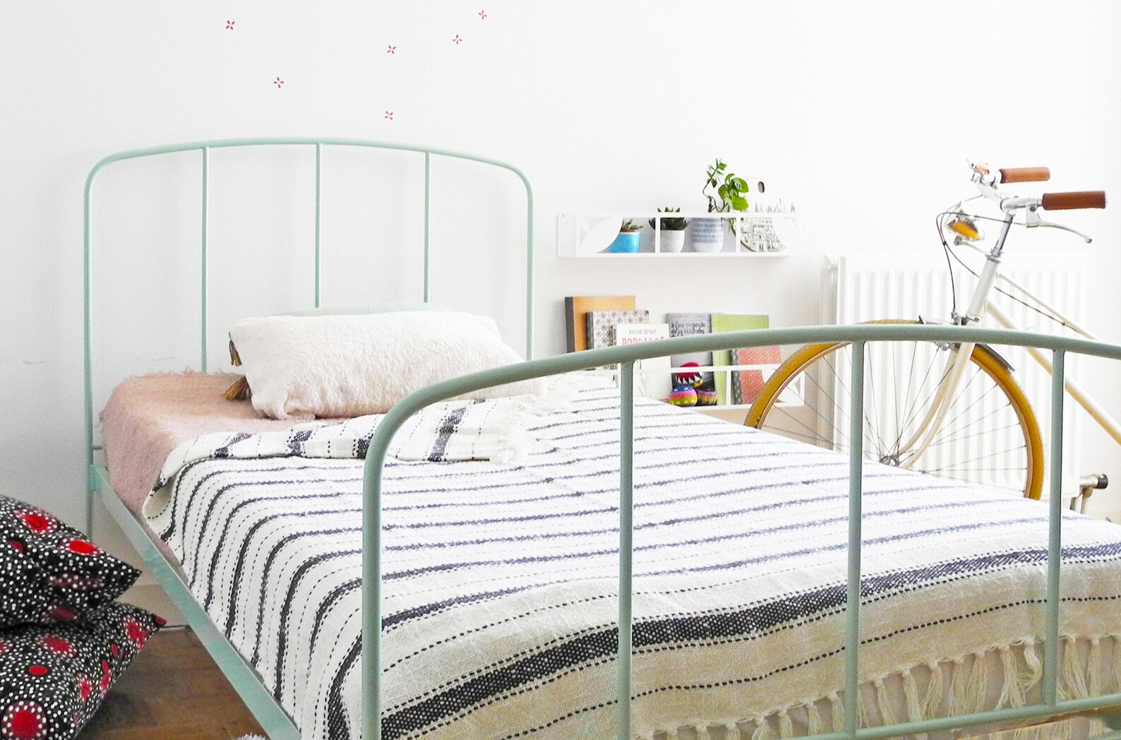 Kids Bed. Custom Bed Frame. Mint Green Bed. Teenager Bed. Etsy