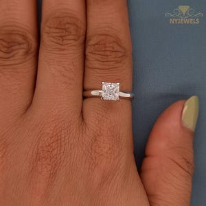 1 CT Princess Cut Moissanite Solitaire Ring - 14K White Gold