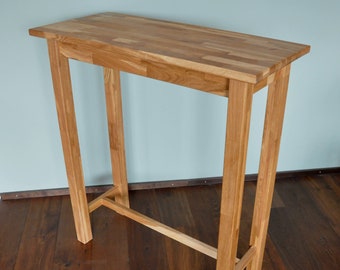 Tisch aus Eichenholz als Steh-, Beistell- oder Couchtisch angefertigt werden