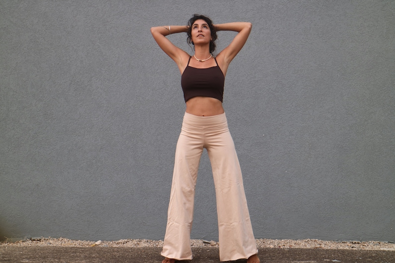 Pantaloni yoga, pantaloni Boho, pantaloni a gamba larga, pantaloni di cotone, pantaloni hippie, abbigliamento Boho, abbigliamento festival, pantaloni beige, pantaloni fitness, abbigliamento yoga Beige