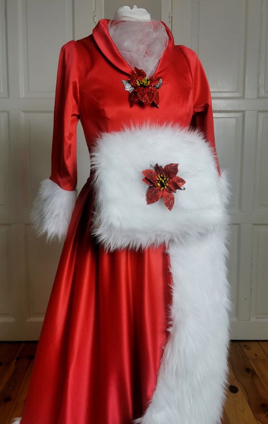 Rosemary Clooney White Christmas dress mrs Claus red white fur  Etsy
