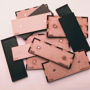T9A - Verplaatsingsbak - 20x20mm basissen