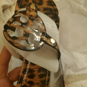 tory burch leopard miller
