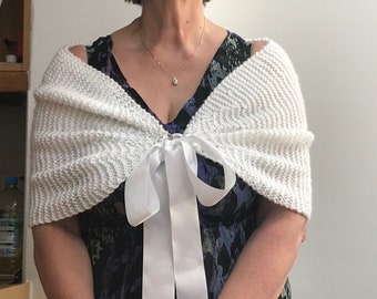 Neuer handgestrickter Hochzeits-Schal / Damenhochzeit oder Party Shrug oder wrap / Handgestrickter Braut-Wrap / Brautjungfer Shrug