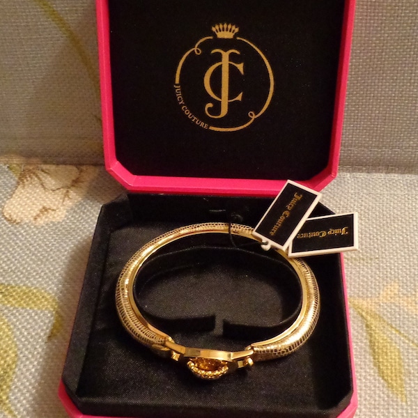 Juicy Couture Front Opening Bangle Style Gold Tone Snake Skin Bracelet In Original Pink Box