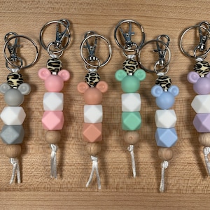 Silicone and Wood Bead Keychain | Zipper Charm | Beaded Keychain Clip | Purse or Backpack Keyclip | Mickey Backpack Charm | Key Accessories