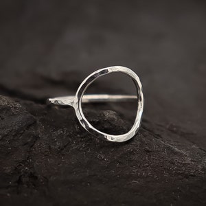 Hammered Minimalistic Circle Ring, Jewelry for Women, Gifts for Her, Sterling Silver Ring