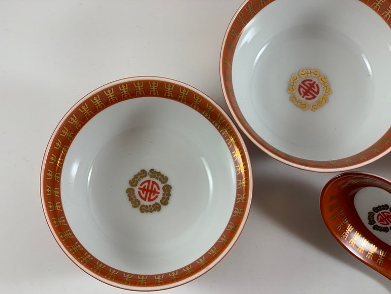 Vintage Taiwan Taipei Oriental Porcelain bowls and spoon