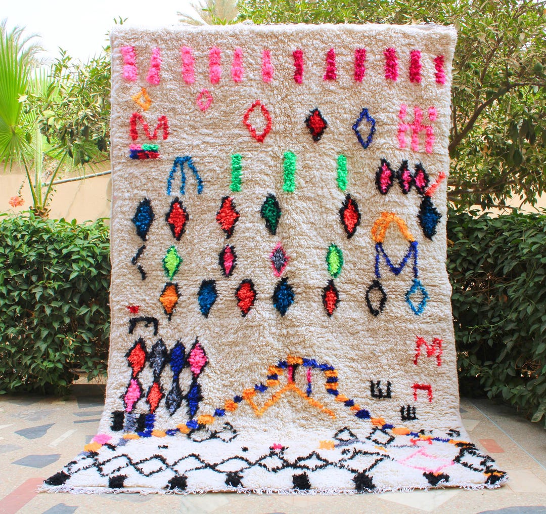 Azilal Rug White and Pink Custom Rug, Moroccan Area Rugs, Multicolored ...