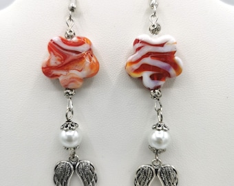 Rood glazen hangoorbellen