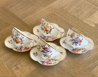 Lot de 4 tasses à café et soucoupes Sarreguemines !!!, Porcelaine française antique, motif floral #3