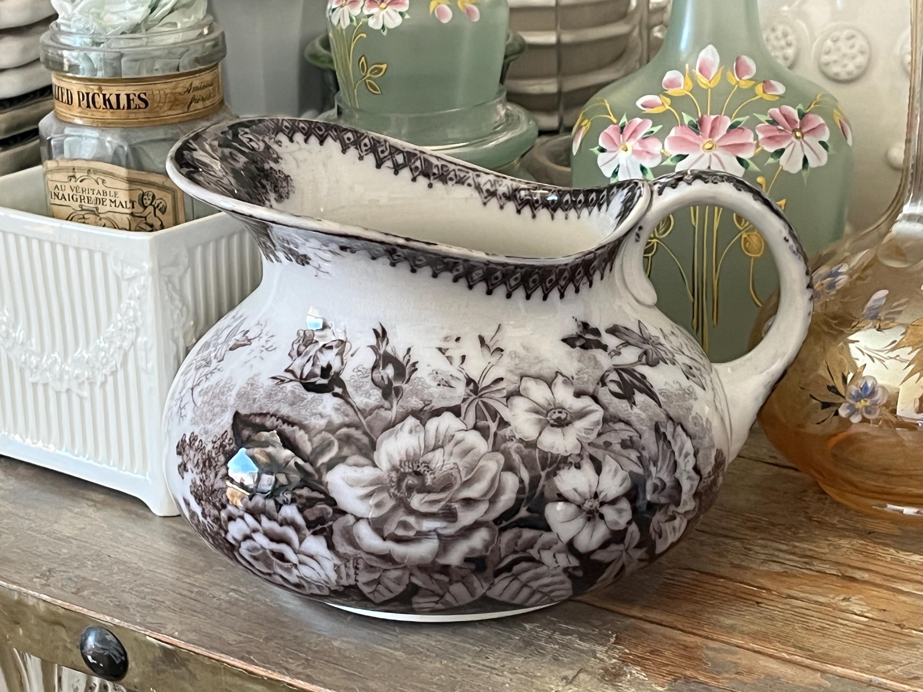 mルリビタキ様　サルグミンヌ　Louis XV ミルクピッチャー　水差し　ピシェ mルリビタキ様 サルグミンヌ Louis XV ミルクピッチャー 水差し ピシェ