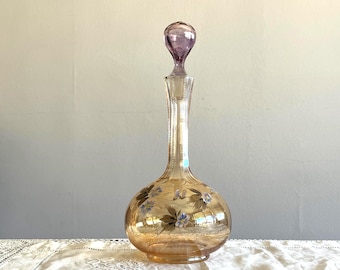 France Antique Orange Glaskaraffe mit handgemaltem Blumenmuster French Vintage