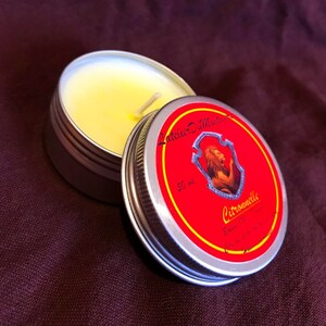 Scented decorative candle