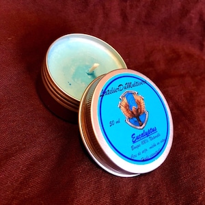Scented decorative candle