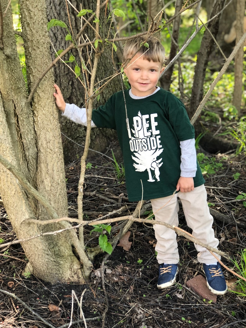 I Pee Outside Kids T-shirt Kids Shirt Boys Shirt Outdoor | Etsy