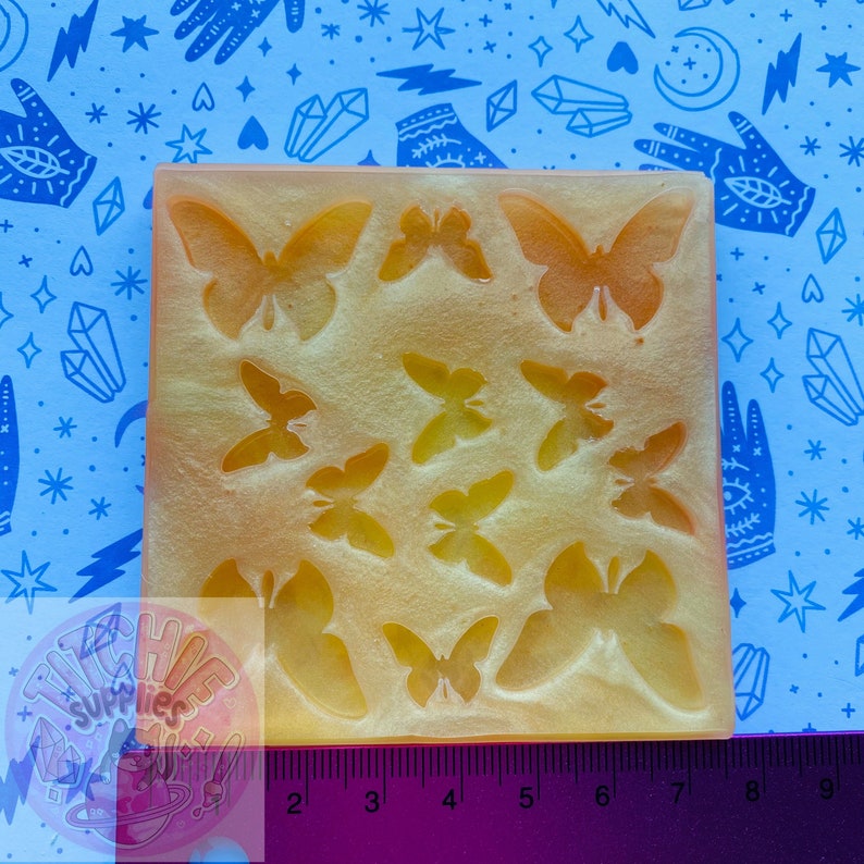 12 Butterflies 8 Small, 4 Large Handmade Silicone Mould