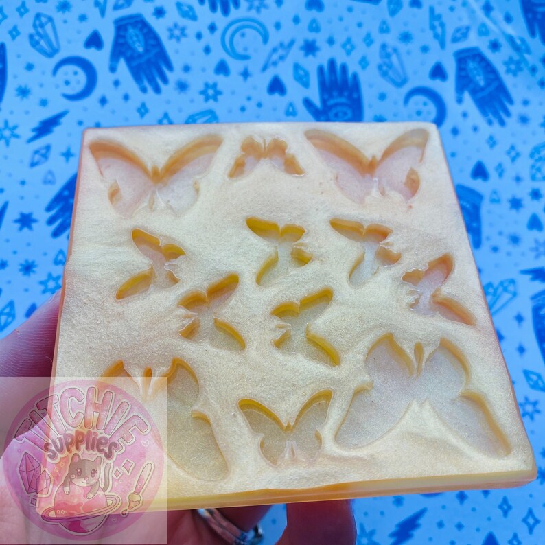 12 Butterflies 8 Small, 4 Large Handmade Silicone Mould