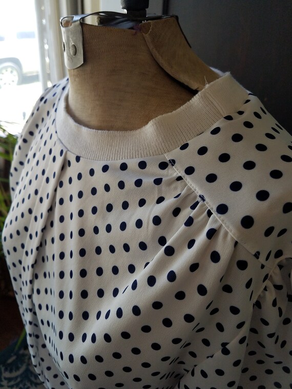 1970s Devon polka dot blouse - image 3