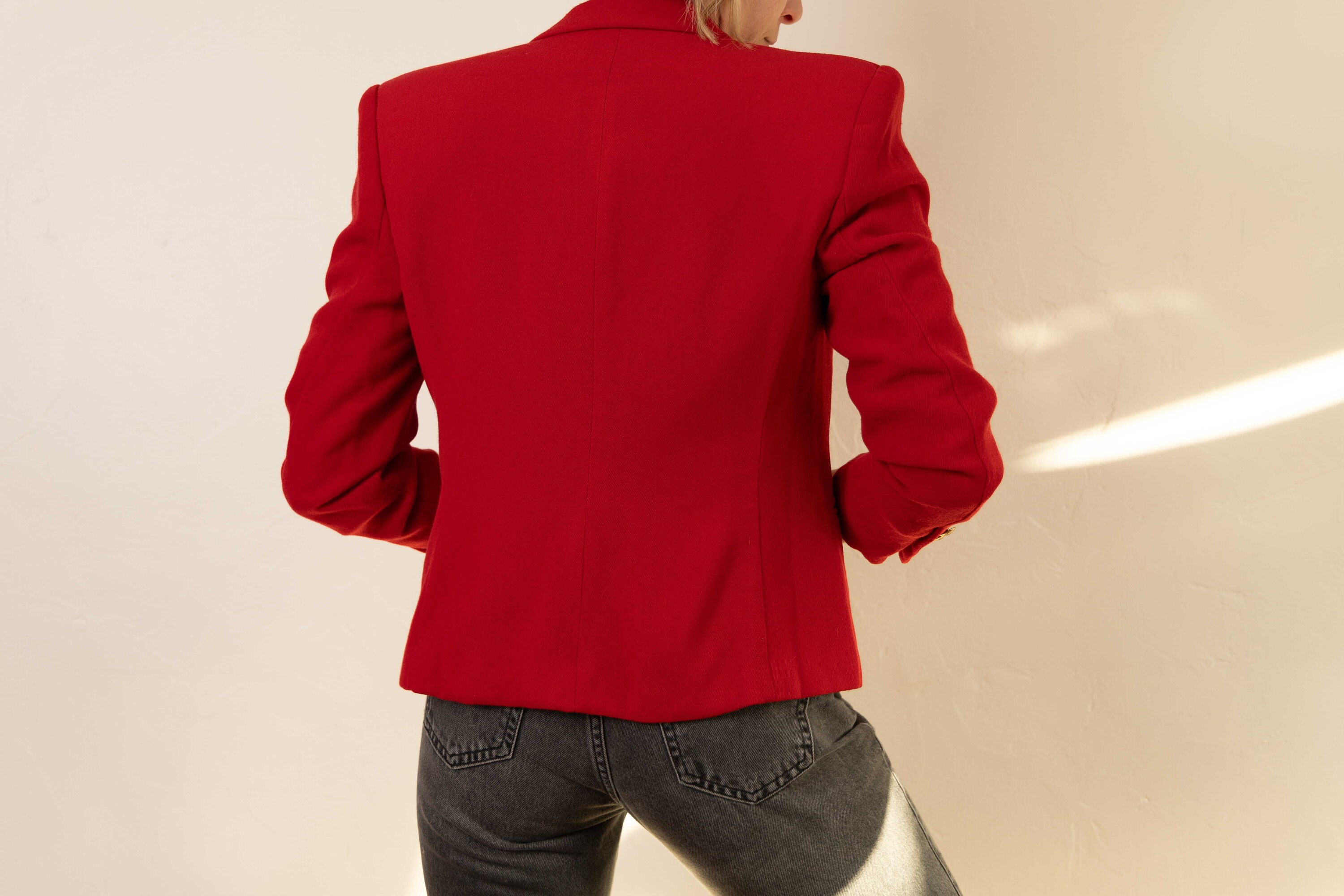 vintage red light blazer professional >>> Large main image 0