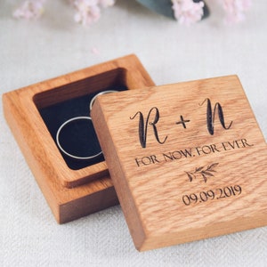 Ring bearers plate, Classic wedding ring box, Rustic wedding ceremony, Handmade walnut wood ring box, Natural wood ring box Wedding proposal