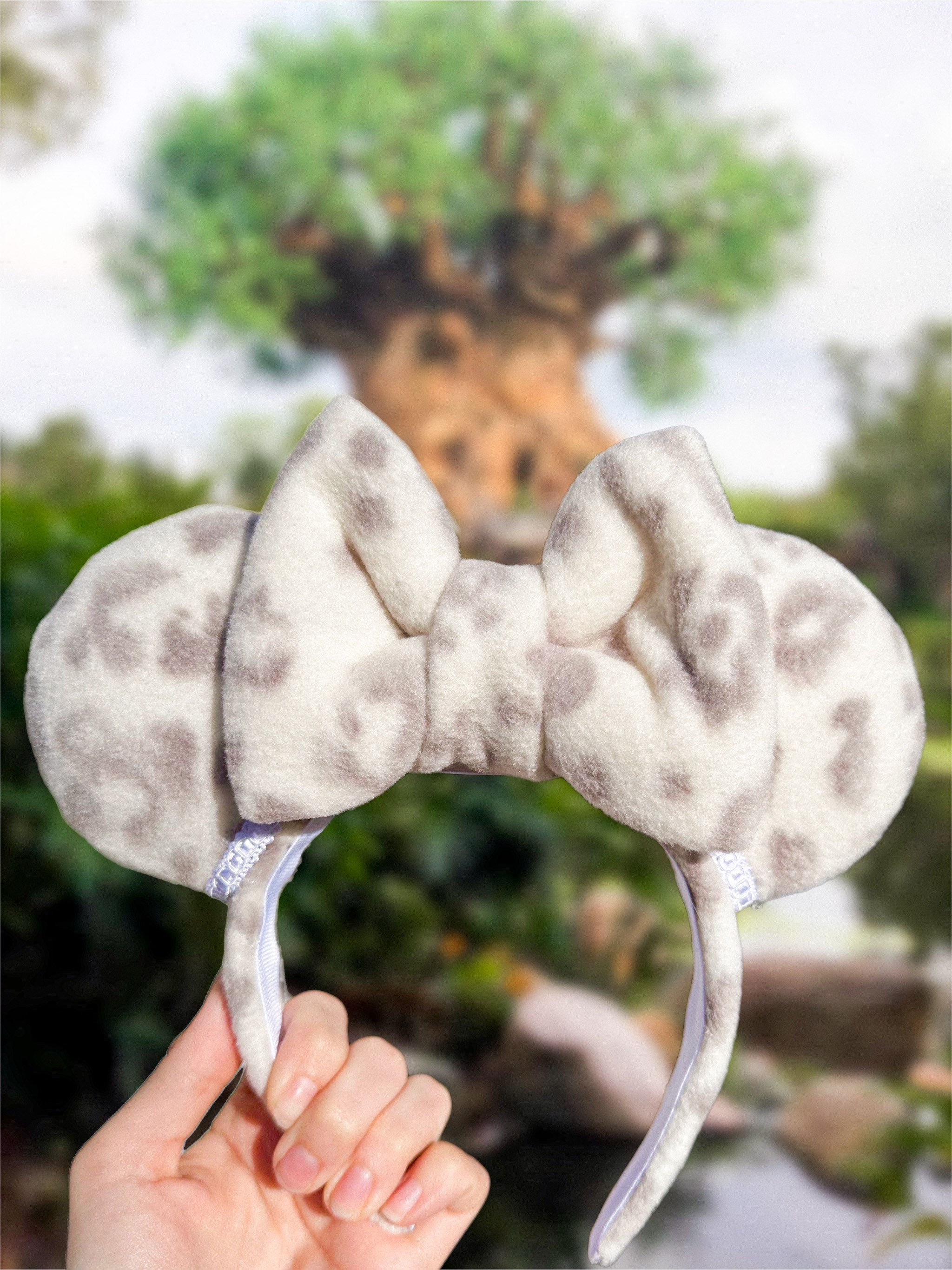 Disney Parks leopard print Minnie Mouse ear headband nwt Disney Parks Loungefly Minnie Mouse ear | Mercari main image 3