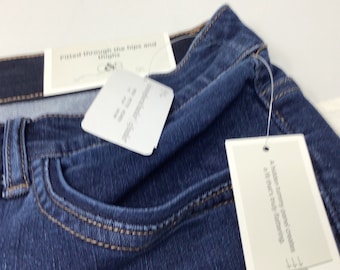 Christopher & Banks Signature Slimming New 24W Average Jeans (I1)