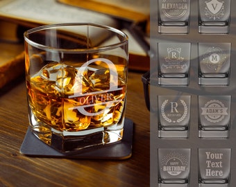 Bicchiere da whisky personalizzato Vetreria personalizzata con incisione Bicchiere quadrato personalizzato per bevanda da whisky Regalo di compleanno Regalo di Natale per lui o lei