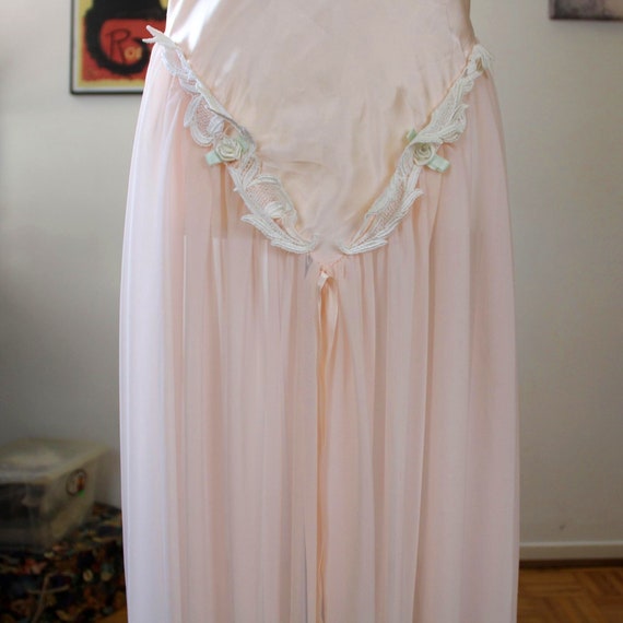 Flora Nikrooz 1980s Nightgown, Bridal Wear, Pink … - image 5