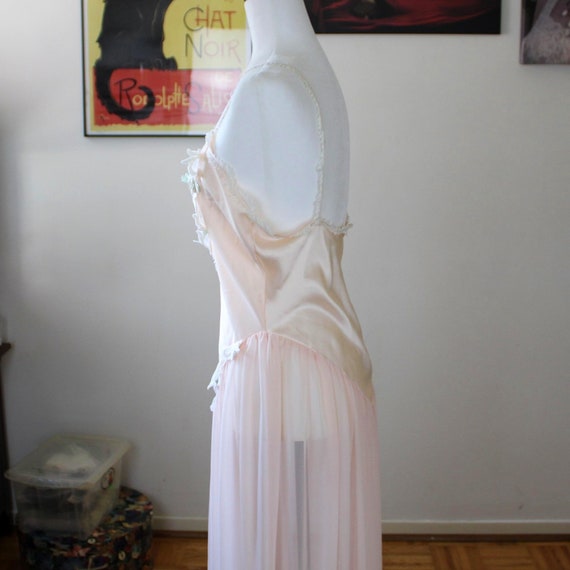 Flora Nikrooz 1980s Nightgown, Bridal Wear, Pink … - image 8