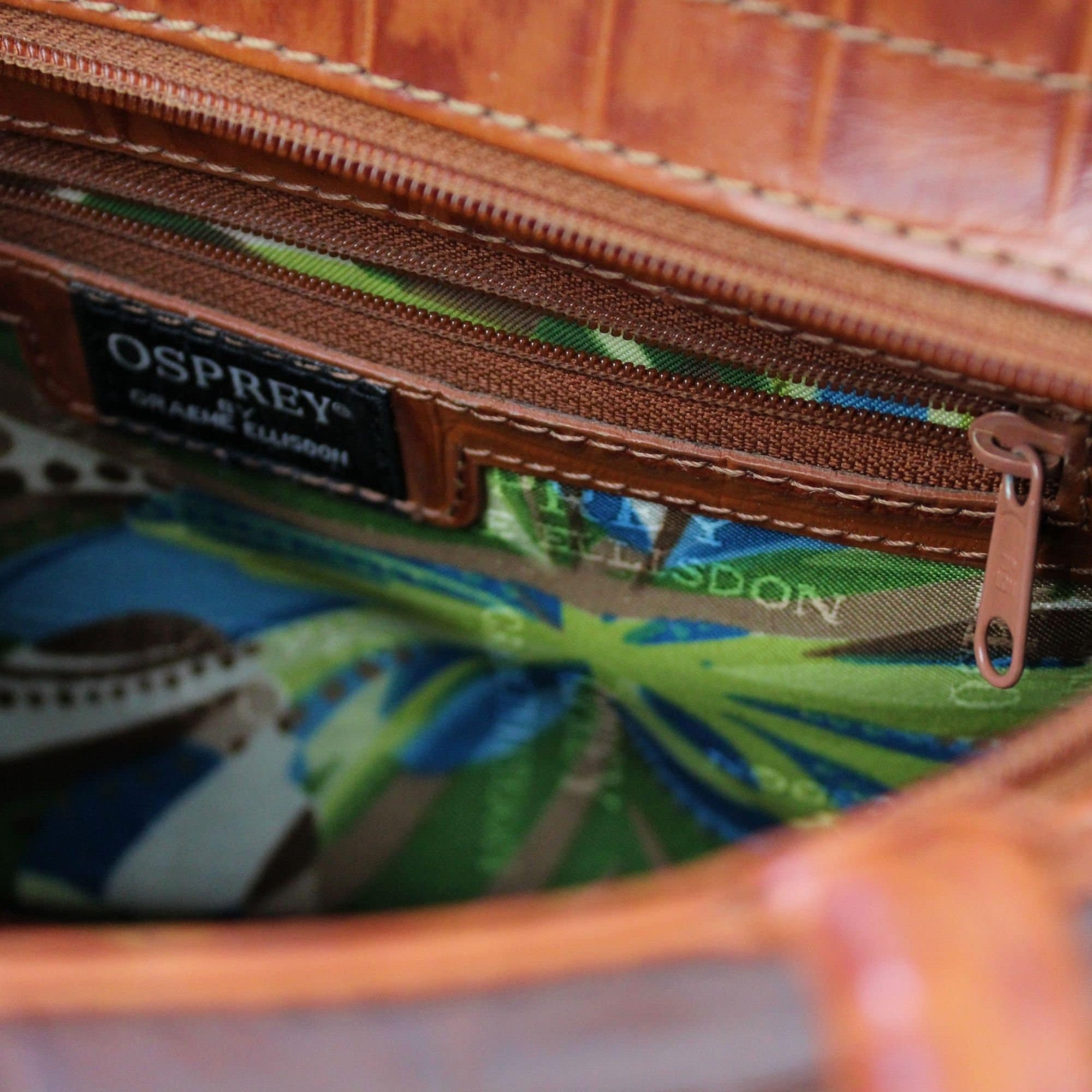 Osprey in England | Handbags, Purses & Women's Bags for Sale | Gumtree