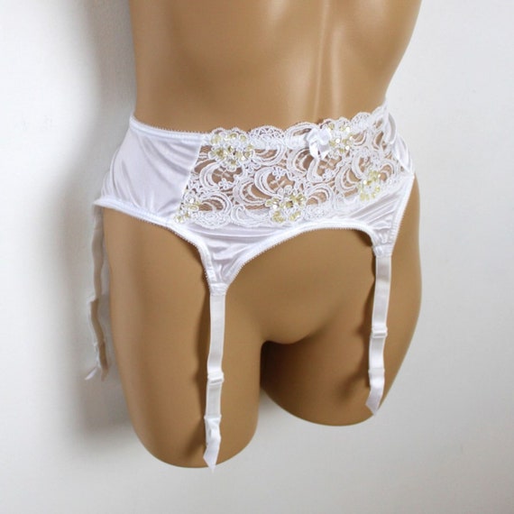 Bridal White Garter Belt, Cabernet Lingerie Size … - image 4
