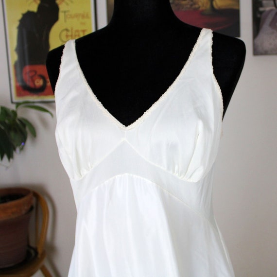 Van Raalte Vintage White Slip, Cute Slip Dress, T… - image 2