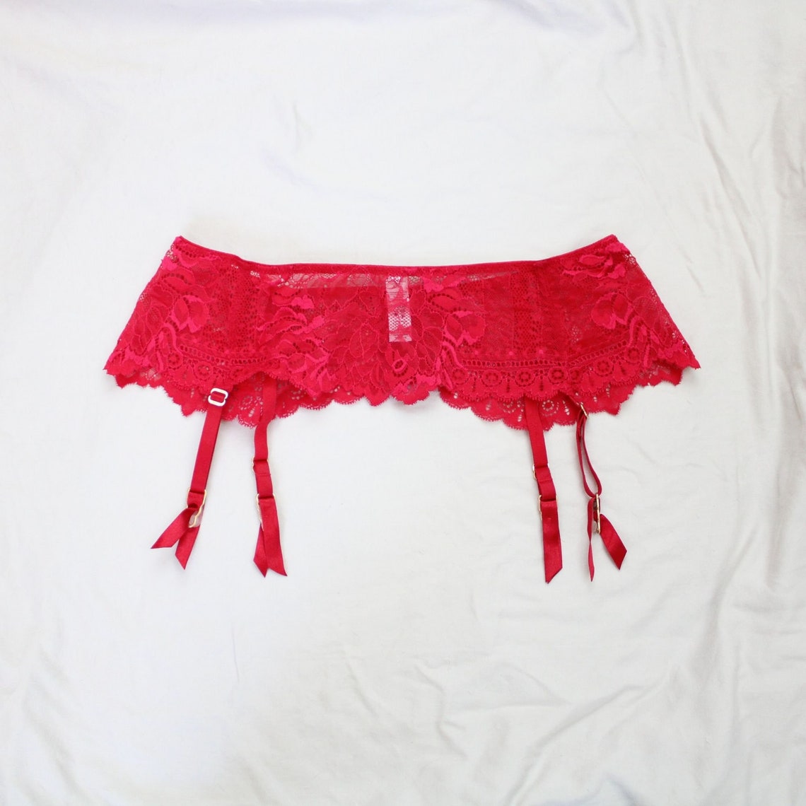 La Senza Red Lace Garter Belt Thick Width Gold Fasteners Lingerie
