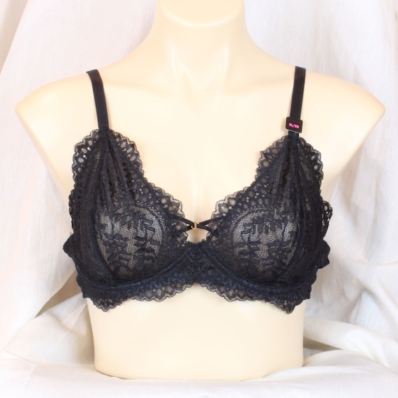 La SENZA, Intimates & Sleepwear, La Senza Lace Underwire Bra No Padding  Cream Offwhite Sparkles 38dd