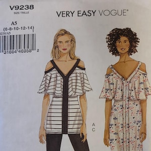 Puede incluir: Un juego de tres tazas de cerámica con un acabado mate moteado. Las tazas son de color crema, marrón claro y marrón oscuro. Cada taza tiene un diseño simple y minimalista y un asa redondeada.