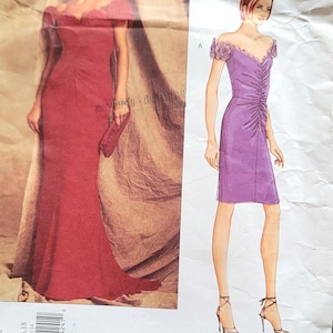 Vintage Vogue sewing  patterns 2608 couture gown  evening gown ,Vogue designer Original size  D (14-16-18)  Pre-CUT