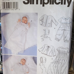 Baby Taufkleid Schnittmuster Einfachheit 5813 | Vintage Wäscheset XXS–M | Mütze Slip Romper Jacke Kleid Schnittmuster