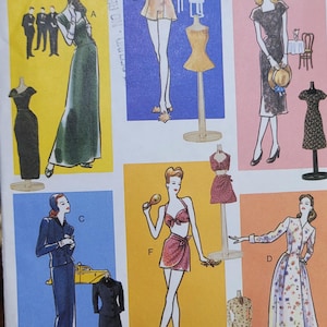 Può includere: Modello di cucito Vogue craft vintage 7558 con illustrazioni di moda di abiti, completi e costumi da bagno. Il modello include illustrazioni di vari stili, tra cui un abito lungo, un completo e un costume da bagno. Il testo "ONE SIZE" e "UNE SEULE TAILLE" sono visibili.