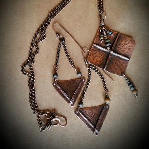 Geometrics... Fold Formed Copper and Czech Beads Necklace and Earrings Set