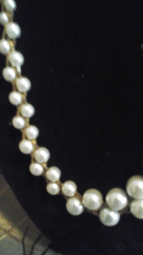 Antique PEARL and GOLD TONE Necklace - image 2