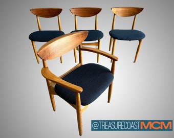 Mid Century Walnut Dining Chairs from Lane Perception / Set of 4 four / vintage mcm boho wood