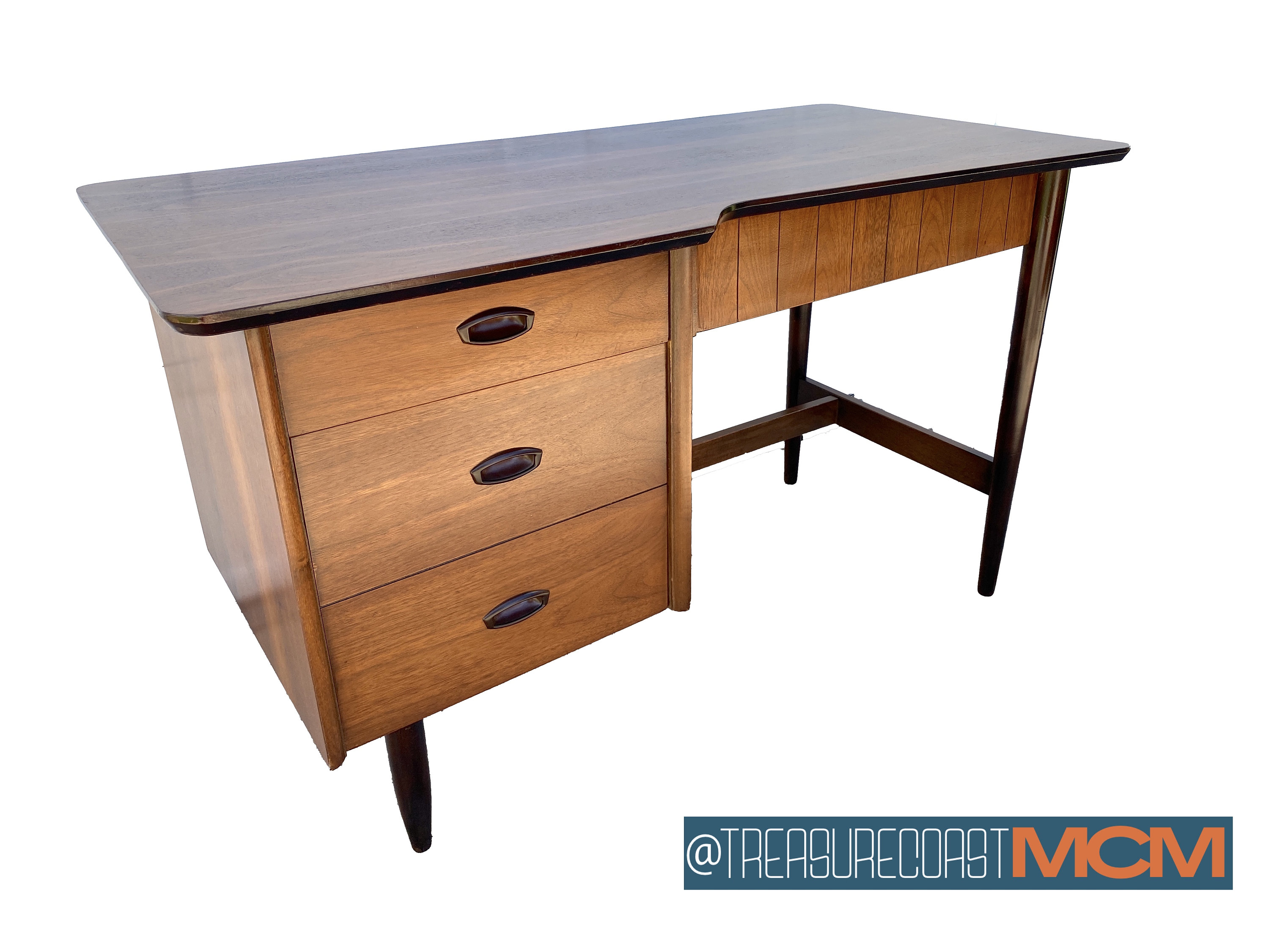 VivaTerra Mid-Century Modern Writing Desk with Shelves 4775al x 2175A