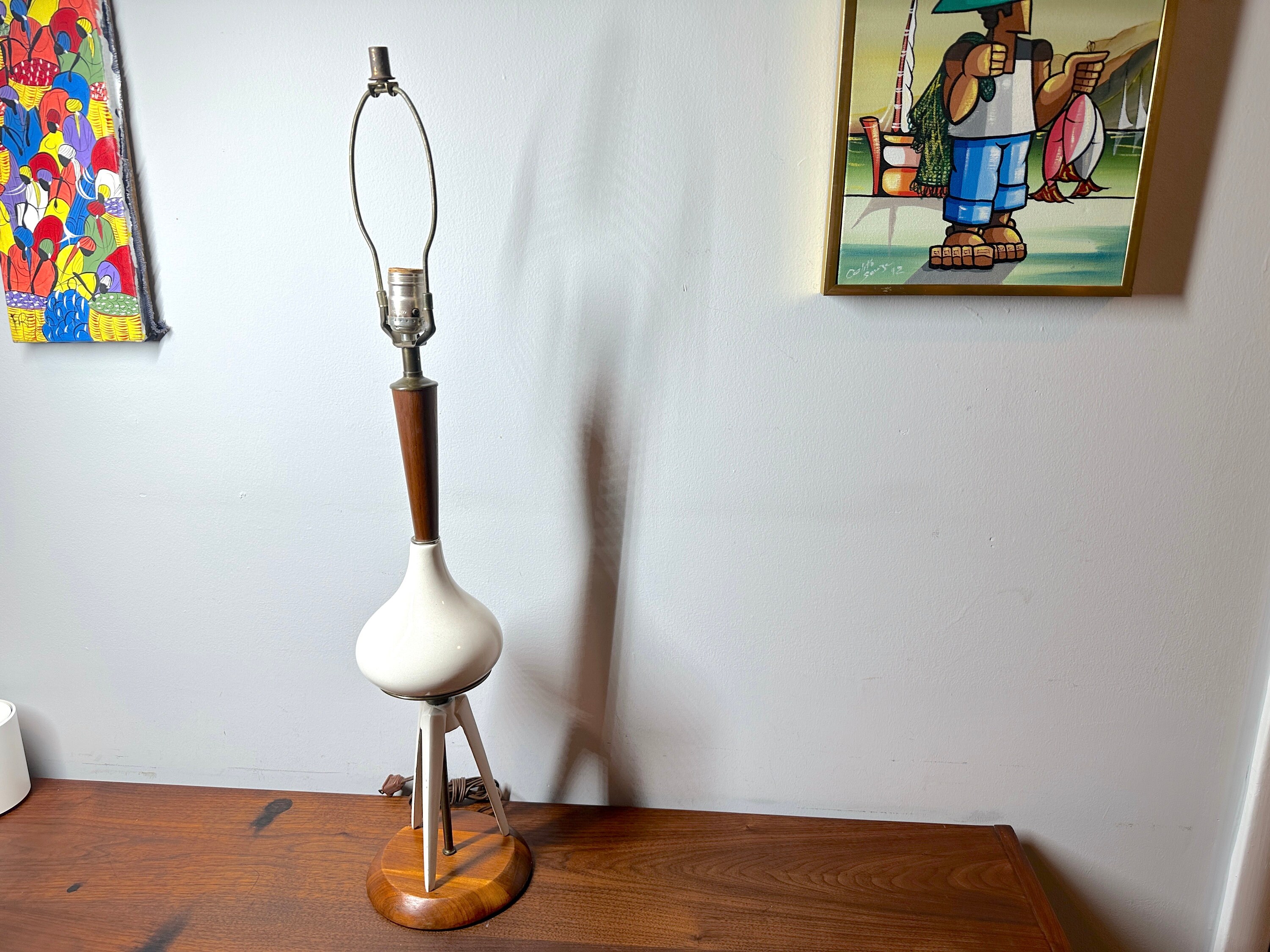 Mid Century Modern Lamp / Atomic Rocket Retro Ceramic Wood