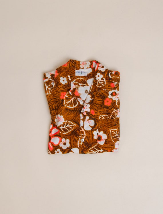 1960's Medium Loop Collar Aloha Shirt by Hukilau F
