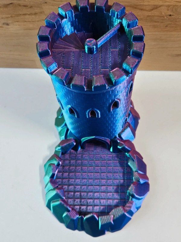 限定ダンジョンズ&ドラゴンズ キャッスル ダイス タワー　新品 キャッスル ダイス タワー DnD トリカラー ダンジョンズ アンド