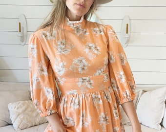 Vintage 70s Handmade Peach Floral Print Prairie Dress