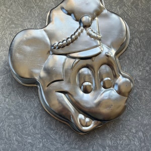1976 Made in Korea Mickey Mouse Wilton Pan