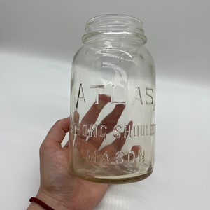 Atlas Strong Shoulder Mason Quart Jar