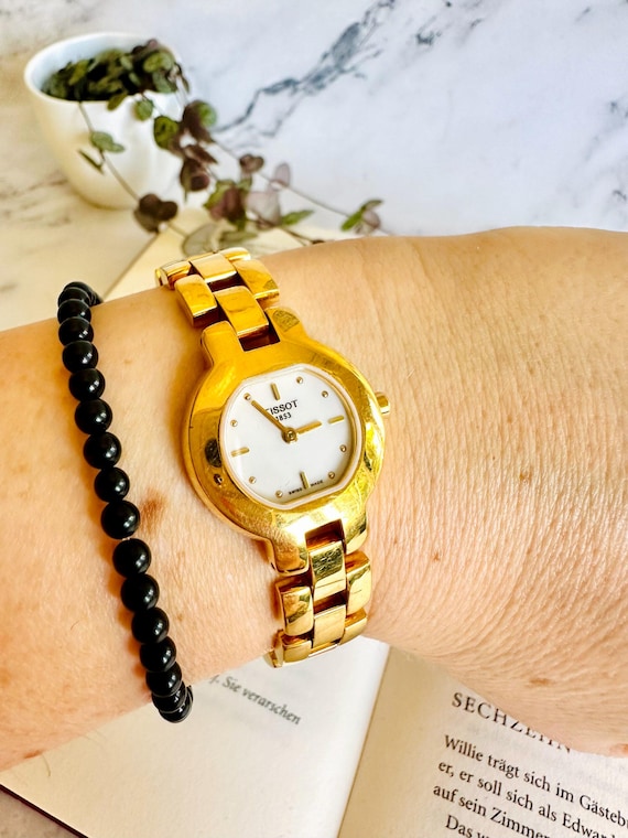 Vintage TISSOT G330 Ladies Watch – Gold Plated – Swiss Quartz